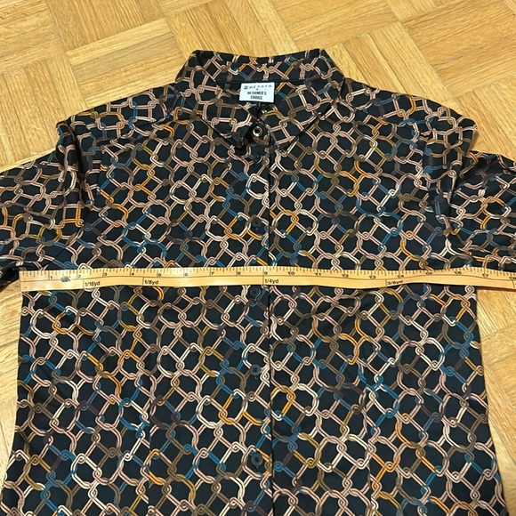 Desoto Geometric Patterned Button-Up Shirt - Picture 3 of 8